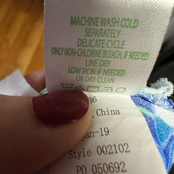 Top - Picture 6 of 6